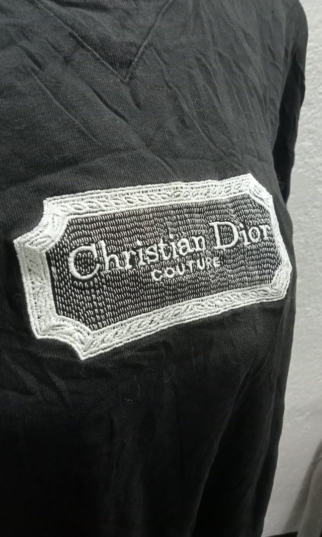 Christian Dior (Category: Luxury Apparel) located in Naga. Submitted by aboy1234245 (Listing ID 1465776445, Image 3). Description: Christian Dior Excellent W23-L28.