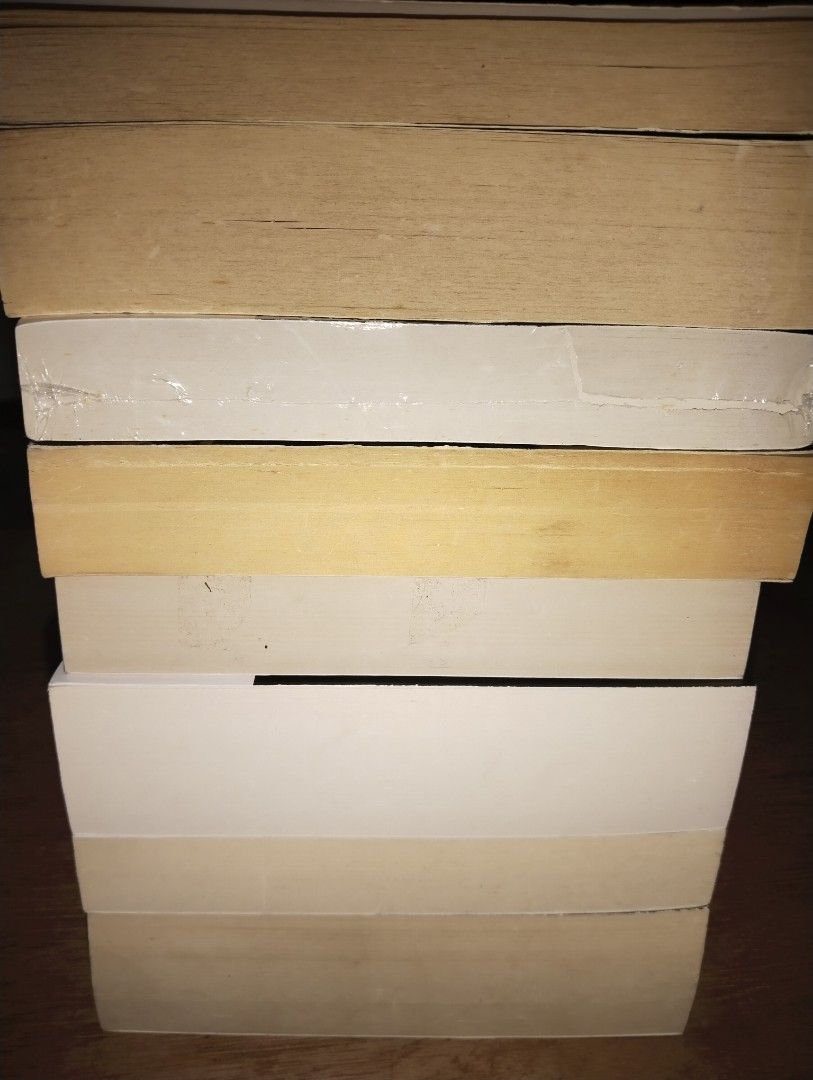 Classics Collection Bundle (Category: Storybooks) located in Paranaque City. Submitted by realven (Listing ID 1465854529, Image 3). Description: 900 take all.