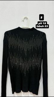 (Category: ) located in . Submitted by bloom.thrift (Listing ID 1465797512, Image 1). Description: .