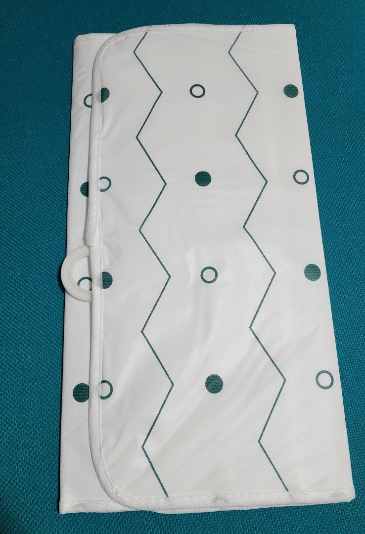 Clothes Hanging Organizer (Category: Accessory Holder, Box & Organizers) located in Manila. Submitted by quickocean (Listing ID 1465834690, Image 3). Description: Never been used.