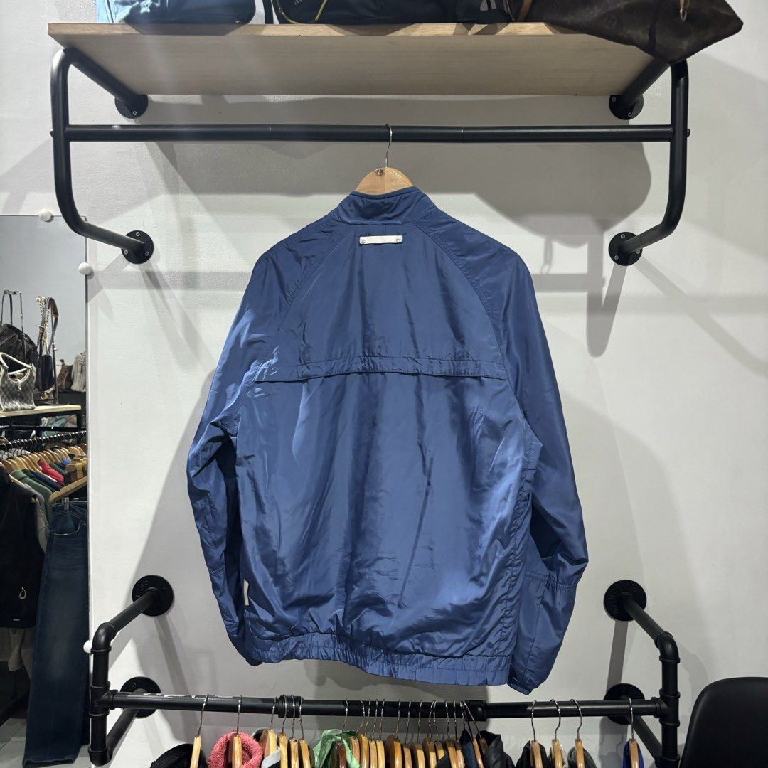 Coach Lightweight Outerwear Jacket (Category: Coats, Jackets and Outerwear) located in Bambang. Submitted by heats777 (Listing ID 1465854600, Image 3). Description: Excellent condition No issue Size: XL on tag.