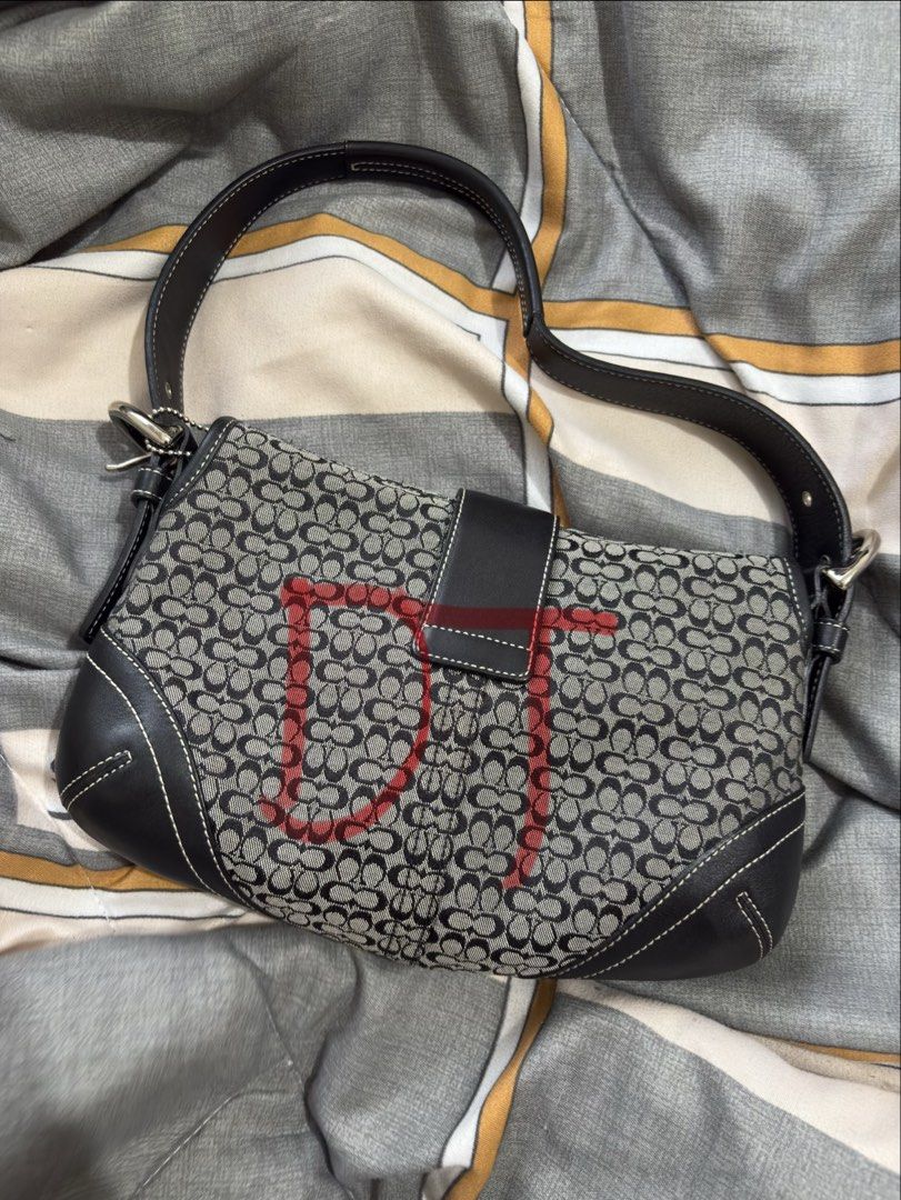 Coach Mini Soho Black Grey (Category: Luxury Bags & Wallets) located in Manila. Submitted by matchalouvr (Listing ID 1465906436, Image 2). Description: — RANK SA-A — condi: sign of use sa handle & minimal stains (washable) — bought last month and hindi pa nagamit — rfs: need funds for my new business .