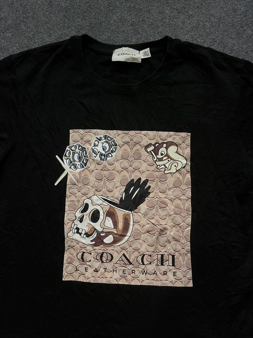 Coach tshirt (Category: Tshirts & Polo Shirts ) located in Lapu Lapu. Submitted by jhonrener41426 (Listing ID 1464782729, Image 2). Description: Size large fit to medium Dimes 20x26 Excellent condition Color rate 9.7/10 Authentic Issue none .