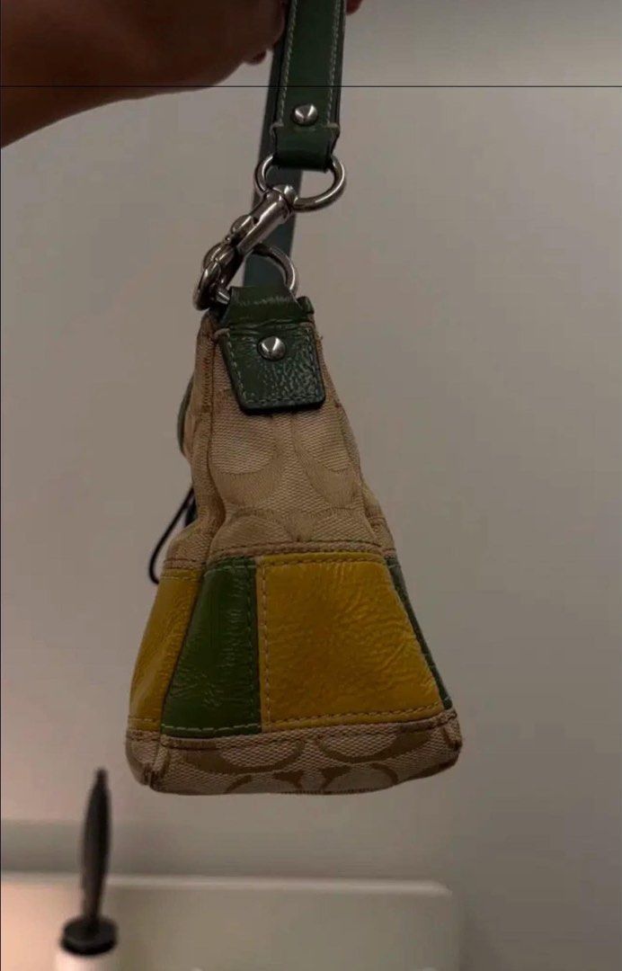 Coach Vintage Patchwork Multicolour Bag (Category: Luxury Bags & Wallets) located in Leyte. Submitted by _dearvintage (Listing ID 1465839457, Image 2). Description: ETA: 1 month from Korea 🇰🇷 Dm for more info :).