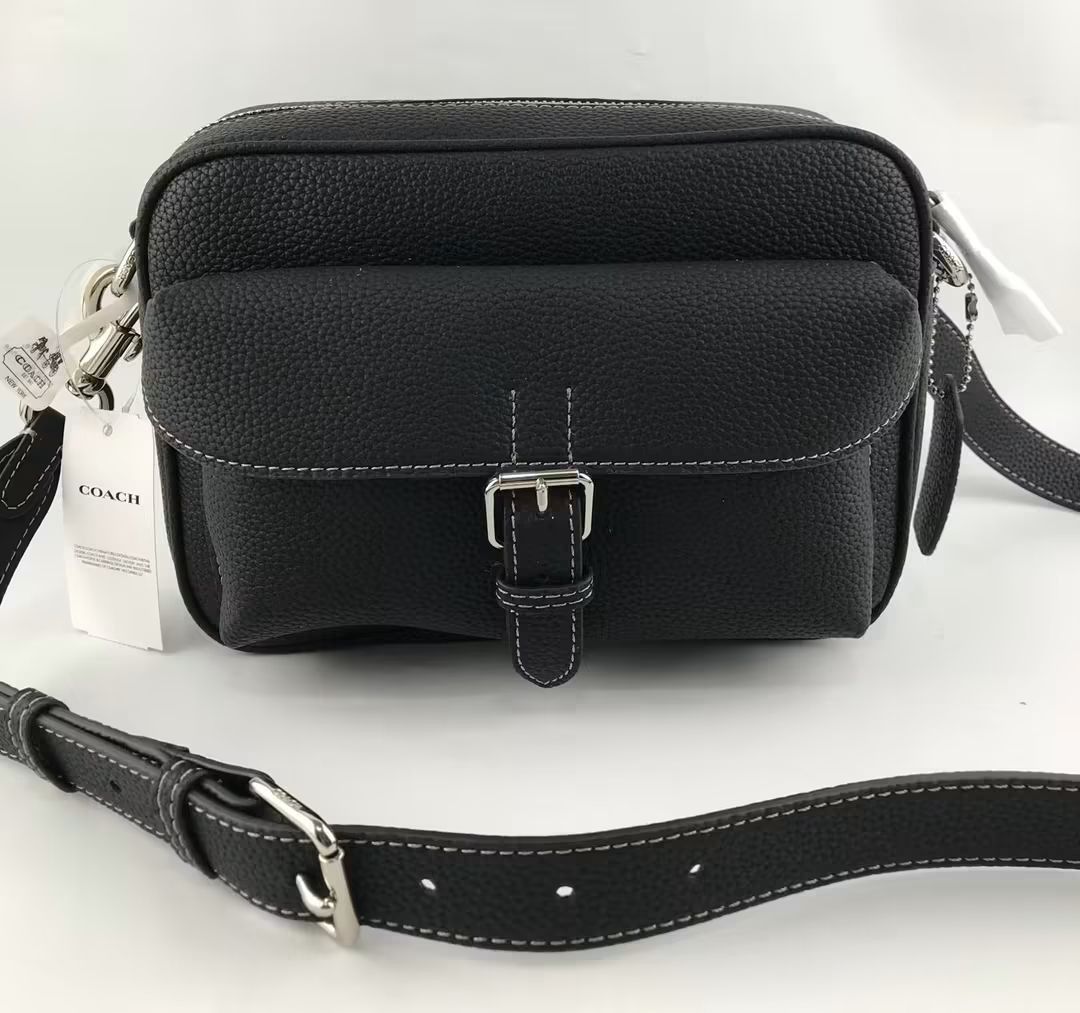 Coach Warner Crossbody Bag (Category: Sling Bags) located in Manila. Submitted by msddirectfactoryoutlet (Listing ID 1465918900, Image 2). Description: .