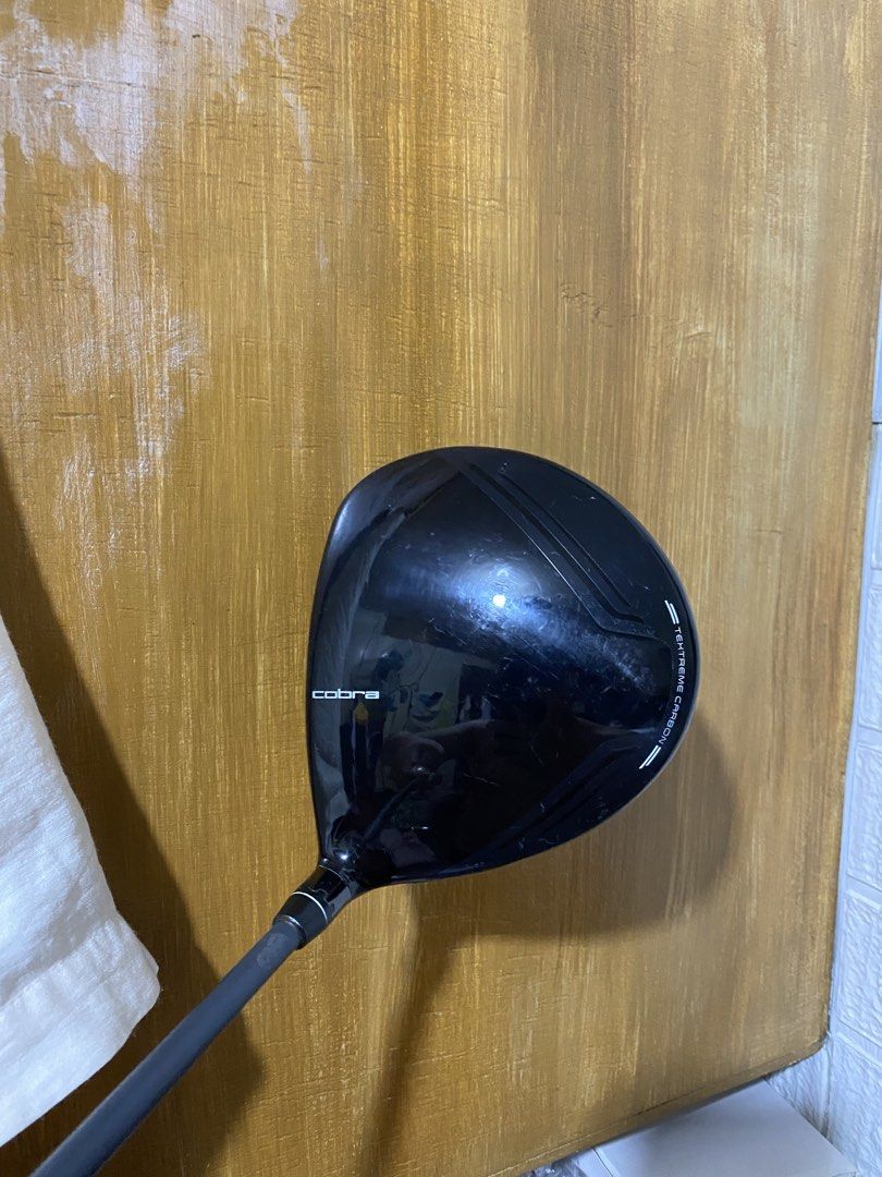 Cobra Golf Driver (Category: Golf) located in Makati City. Submitted by issa124 (Listing ID 1465889107, Image 3). Description: Cobra King F7 Golf Driver Right hand - Regular flex Adjustable Loft Fujikura Pro 60 shaft Stock grip with Arccos Sensor (Not sure if battery still working) Driver is in great condition, great all around performing club. Can be adjusted to your desired loft. Grip is still soft and tacky. Has minor scratches and marks but a