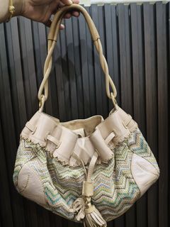 (Category: ) located in . Submitted by khadizah_preloved (Listing ID 1465856579, Image 1). Description: .