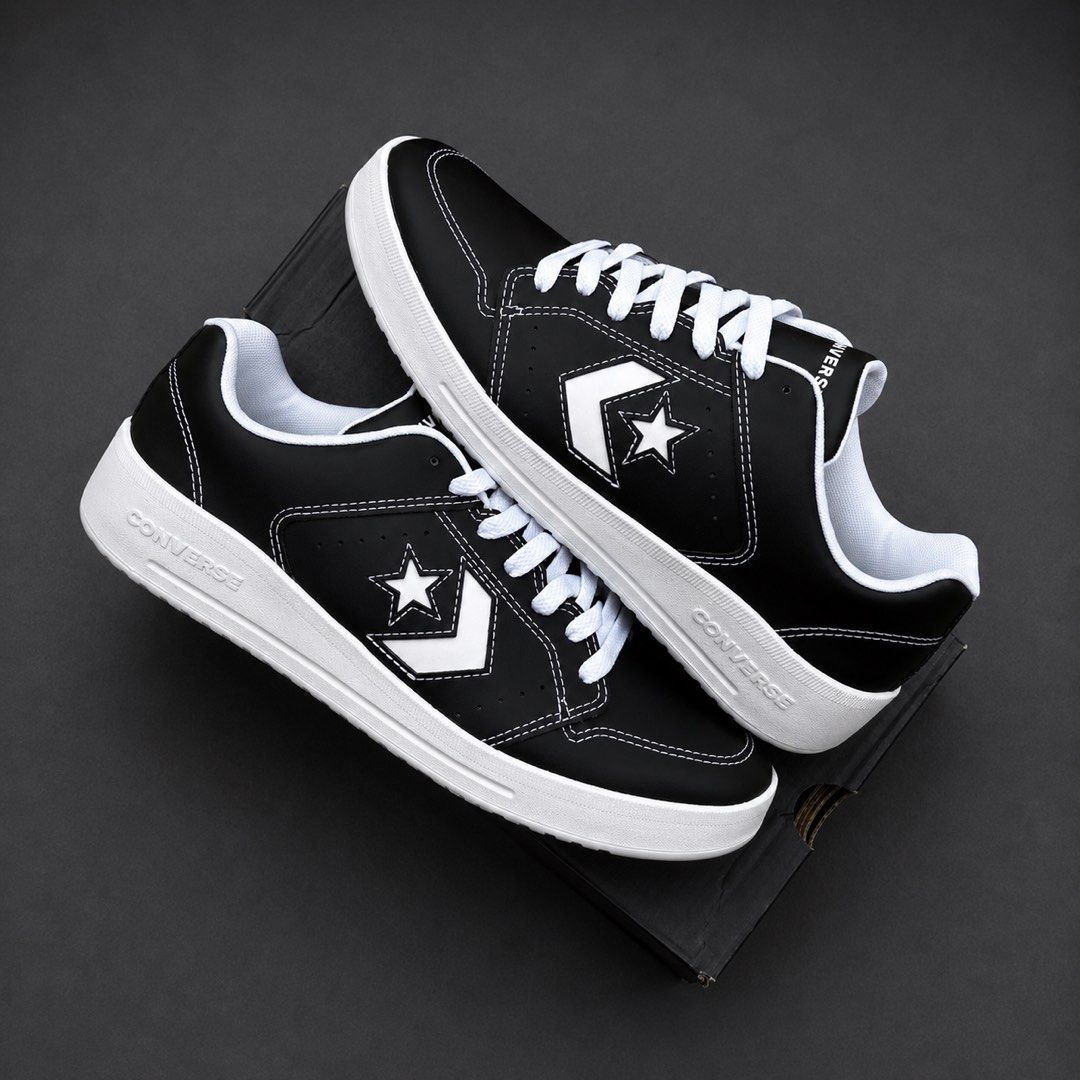 CONVERSE DAY ONE COURT OX (Category: Sneakers) located in Taguig. Submitted by clarrk95 (Listing ID 1465872868, Image 1). Description: Converse Day One Court OX Size: 10 | 11US Men 📍1,399 PESOS ‼️ 📍1,399 PESOS ‼️ STEAL & BELOW SRP ✅ Brandnew w/ Box ✅ Legit / Original ✅ Refund if FAKE ✅ Add shipping ✅ Ignoring LP inquiry ✅ Available for COD Shipping: Lalamove | J&T | LBC Mode of Payment: Gcash | Bank Transfer Location: Taguig📍 DM for fast trans