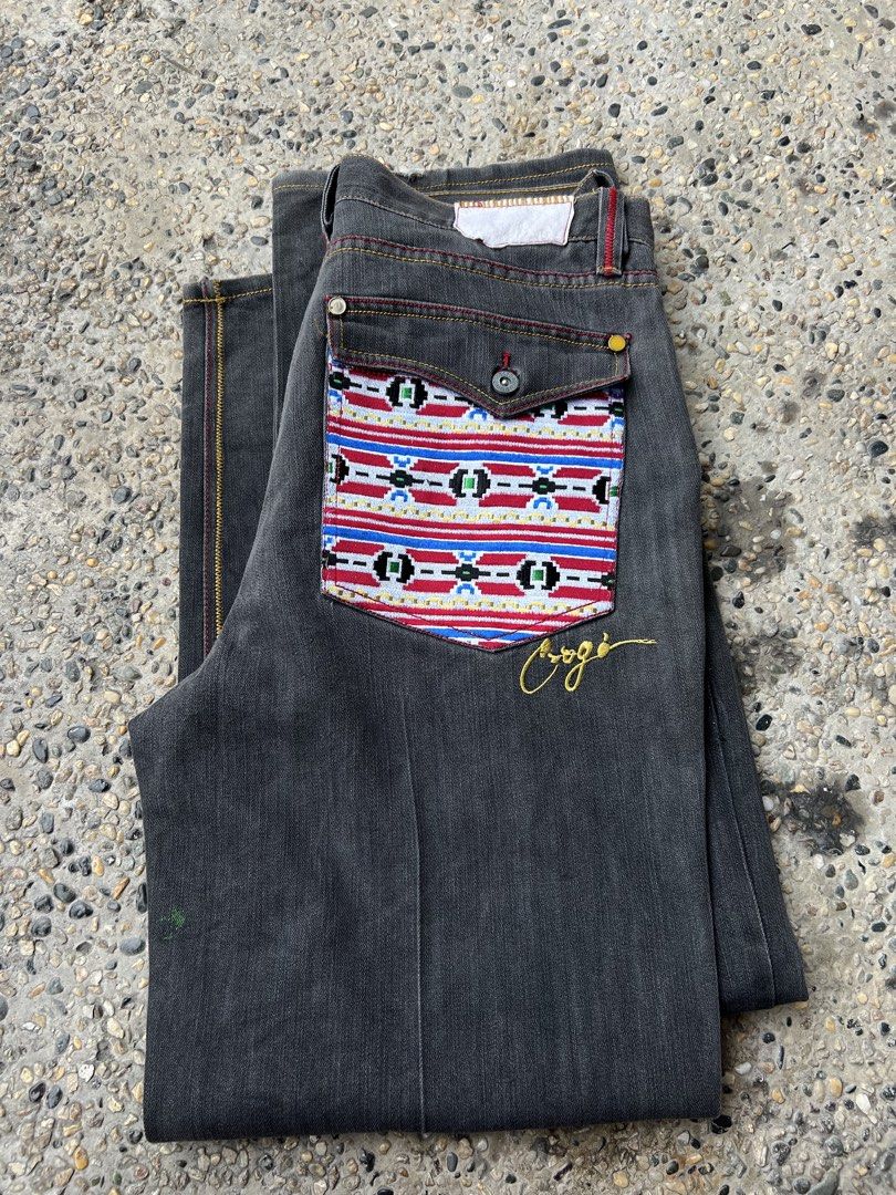 Coogi Dark Grey Jeans with Aztec Pattern Pocket (Category: Jeans) located in Manila. Submitted by kalinumerouno (Listing ID 1465804304, Image 1). Description: .