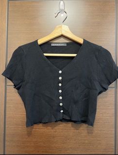 由 htideee (刊登 ID 1465838602，圖片 1) 提交，位於 的 (類別：)，說明：。