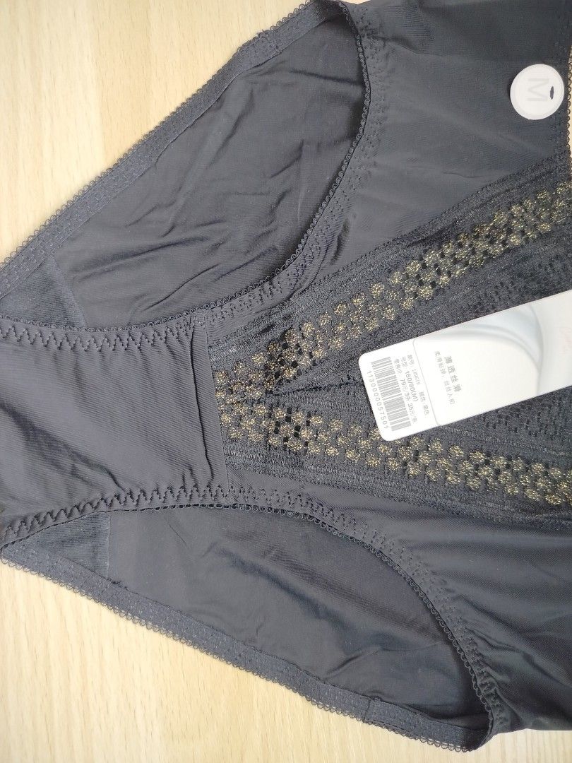 Cosmo Lady Black Lace Briefs Size M (Category: Undergarments & Loungewear) located in Rizal. Submitted by etcthings (Listing ID 1465926280, Image 3). Description: - Brand: Cosmo Lady - Size: 160/90 (M) - Condition: Brand new with original tags attached (unused) - Color: Black with chic gold and black front lace panels - Details: Smooth fabric, scalloped waist/leg trim, and a soft cotton gusset for comfort.
