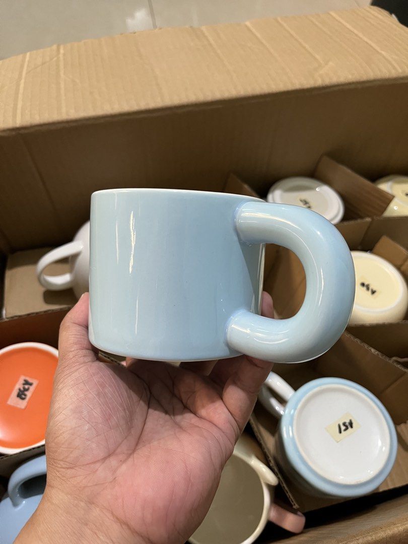 Cute ceramic mug (Category: Coffee & Tea Tableware) located in Manila. Submitted by sheiiie (Listing ID 1465795925, Image 3). Description: Cute ceramic mug Brand new Quezon City location ship via jnt & lalamove.