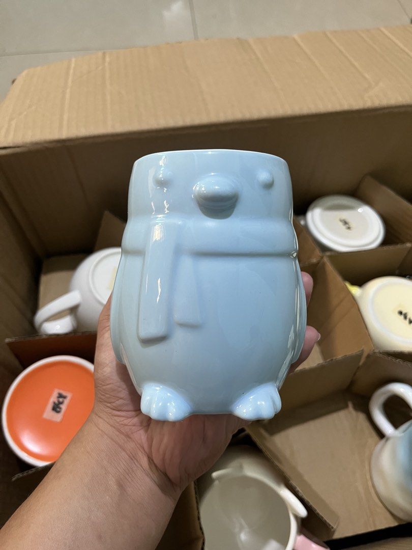 Cute ceramic mug (Category: Coffee & Tea Tableware) located in Manila. Submitted by sheiiie (Listing ID 1465796104, Image 2). Description: Cute ceramic mug Brand new Quezon City location ship via jnt & lalamove.