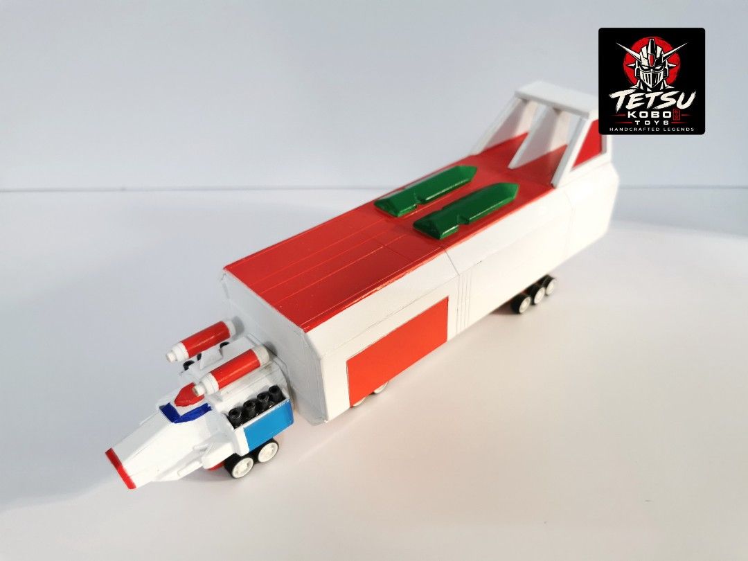 Daimos tranzer (Category: Vehicle & Diecast Models) located in Paranaque City. Submitted by planet4k (Listing ID 1465760577, Image 3). Description: Handcrafted pvc 11 inches long Model display Not transforming.