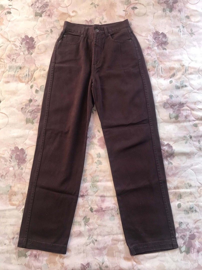 Dark Chocolate Brown Straight Leg Jeans (Category: Jeans) located in San Fernando. Submitted by jjimadu (Listing ID 1465774056, Image 1). Description: - Color: Solid dark brown - Fit: High waist, straight legs - Size: 24-25 Length: 42 Payment First J&T Direct for Shipping.