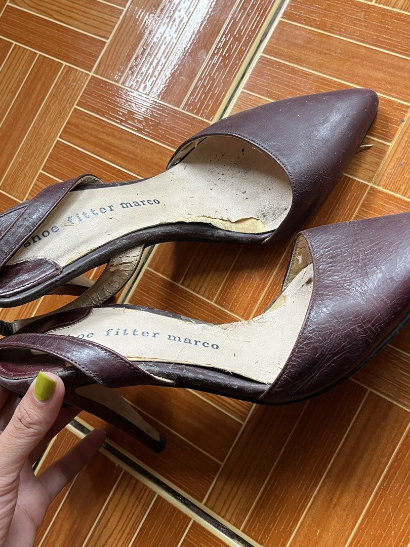 decluttering (Category: Flats & Sandals) located in Cebu City. Submitted by soggyfries_84 (Listing ID 1465793181, Image 3). Description: all shoes are size 37 needs a little bit of cleaning as shown sa pic some items kay naay flaws but barely noticeable for pick up/ delivery only. loc: ramos, cebu/ it park cebu.