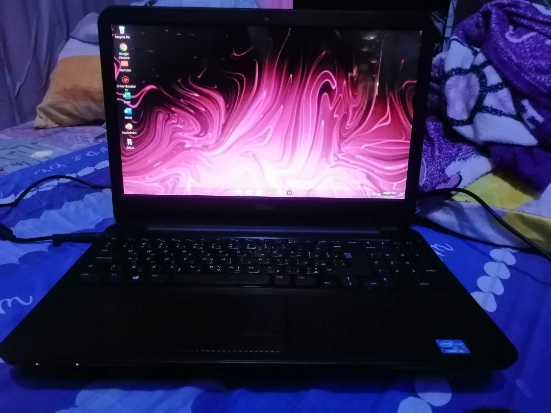 Dell Intel Core i3 Laptop (Category: Laptops & Notebooks) located in Quezon City. Submitted by affordablelaptopph (Listing ID 1465878817, Image 2). Description: - Brand: Dell - Color: Black - Processor: Intel Core i3 3rd gen 8gb ram 1tera byte - OS & Apps: Windows with pre-installed shortcuts (Chrome, YouTube, Excel, Word, PowerPoint) - Keyboard: Full-size with numeric keypad - Condition: Powers on and works normally - Inclusions: Charger cable i