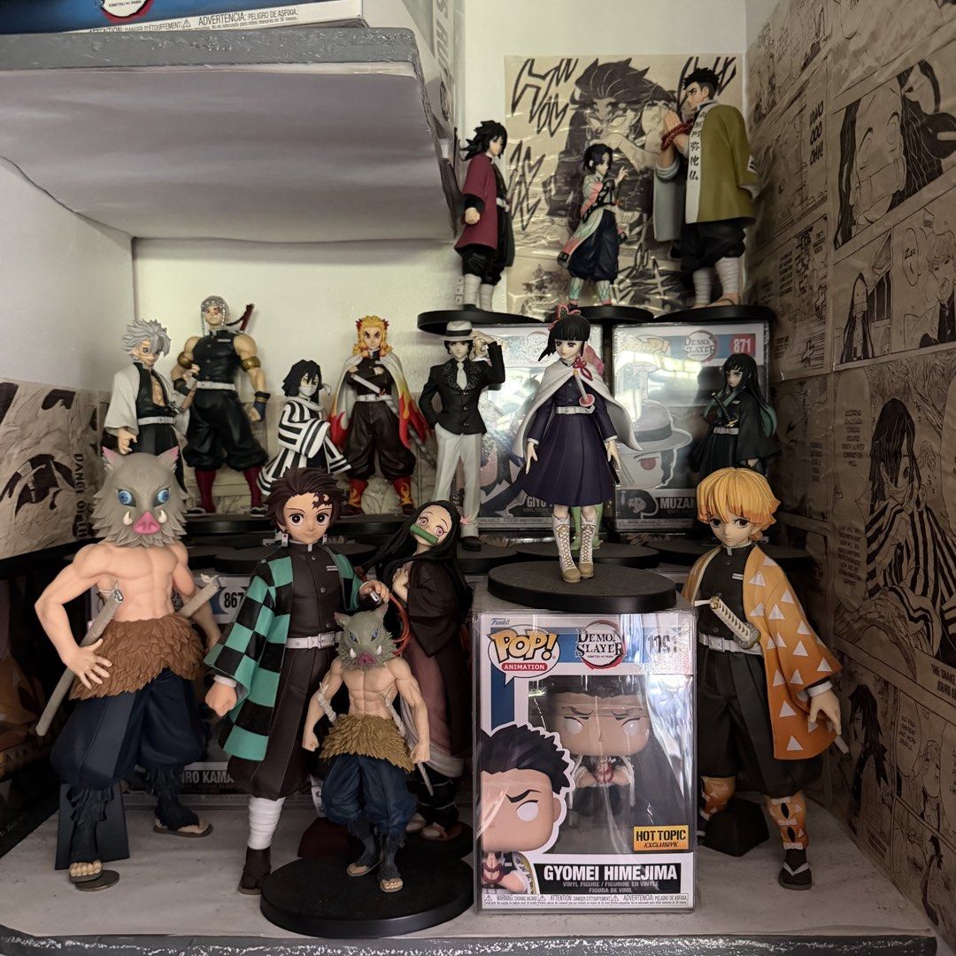 Demon Slayer SET of 16 (Category: Figurines & Statues) located in Manila. Submitted by cbls_f.b.p. (Listing ID 1465916725, Image 1). Description: Selling as SET only Total of 16 figures. Most with box Funko Pops NOT included Issue: accumulated dust. Will let go as is. No time to clean. Collector’s price only. Pass sa lowballer. Pick up 📍Poblacion Makati / Times Las Piñas.