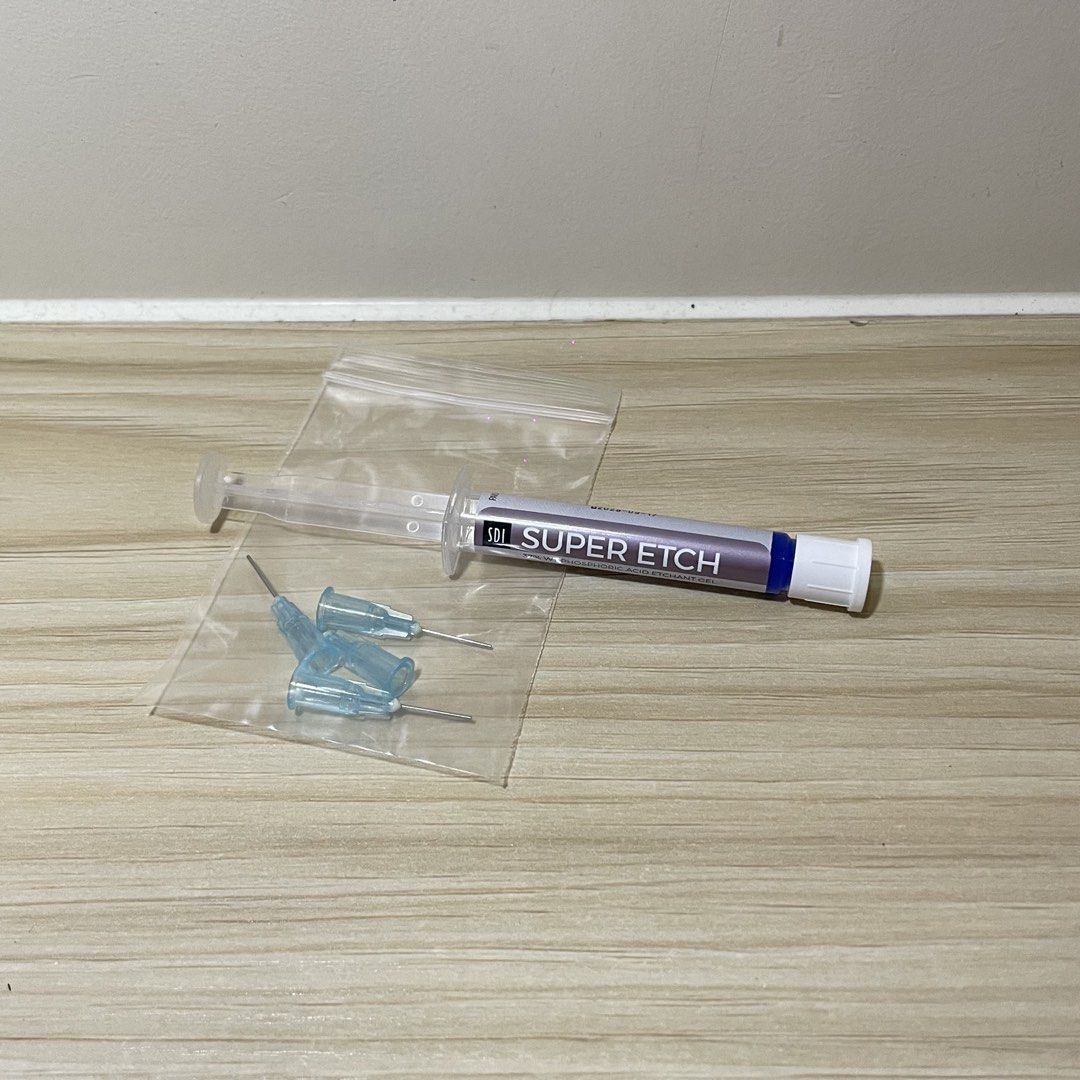 Dental Acid Etch (Category: Medical Supplies & Tools) located in Cebu City. Submitted by declutterchin (Listing ID 1465917298, Image 1). Description: .