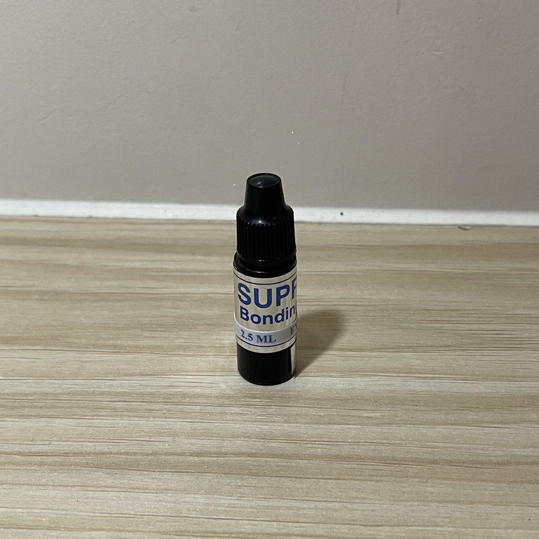 Dental Bonding Agent 2.5 ML U.S.A. (Category: Medical Supplies & Tools) located in Cebu City. Submitted by declutterchin (Listing ID 1465916999, Image 1). Description: - Product: Super Bonding Agent - Size: 2.5 ml - Origin: Made in U.S.A. - Condition: Brand new, unopened, and unused - Packaging: Black bottle with a convenient nozzle dropper cap - Expiry Date: 02/2029.