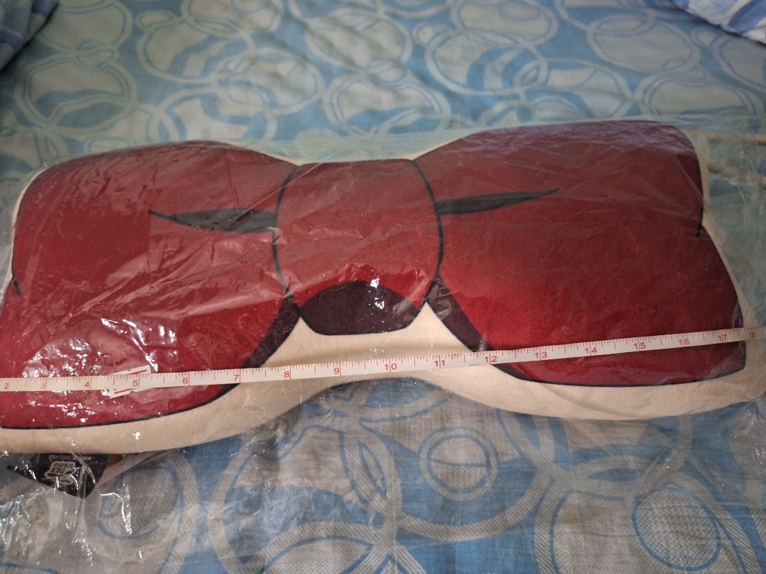 Detective conan pillow back2back print (Category: Plushies & Soft Toys) located in Manila. Submitted by cassandruhh (Listing ID 1465803868, Image 3). Description: Bought from Thailand (30th Anniversary Exhibit) - about 19inches length - back to back design - brand new & sealed in plastic.