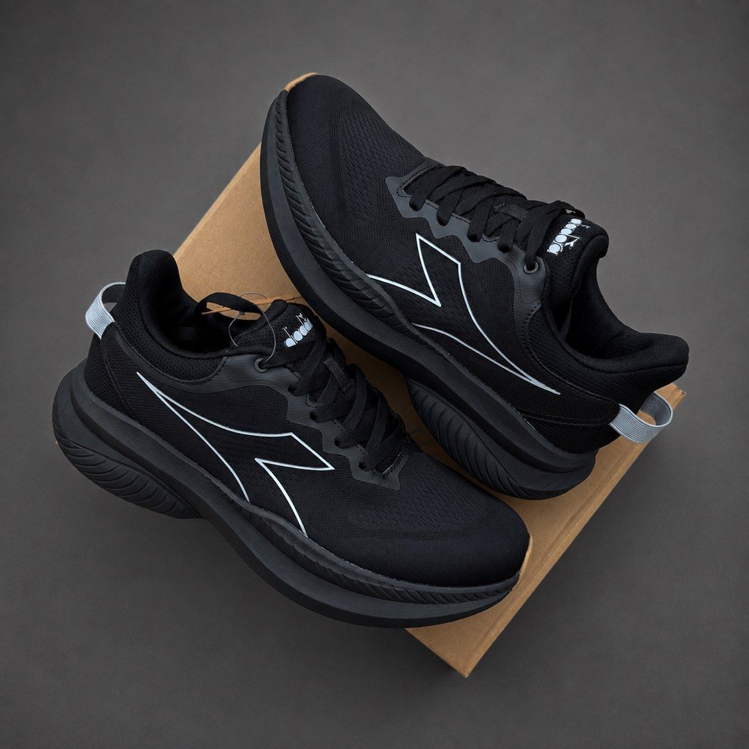 DIADORA PARCU RUNNER (Category: Sneakers) located in Taguig. Submitted by clarrk95 (Listing ID 1465874545, Image 1). Description: Diadora Parcu Runner Sizes: 9.5 | 10US Men 📍1,800 PESOS ONLY‼️ 📍1,800PESOS ONLY‼️ BELOW SRP ✅ Brandnew w/ Box ✅ Legit / Original ✅ Refund if FAKE ✅ Add shipping ✅ No last price ✅ Available for COD • Location: Taguig📍 • Mode of Payment: Bank Transfer | Gcash | COD DM for fast transaction.📮.