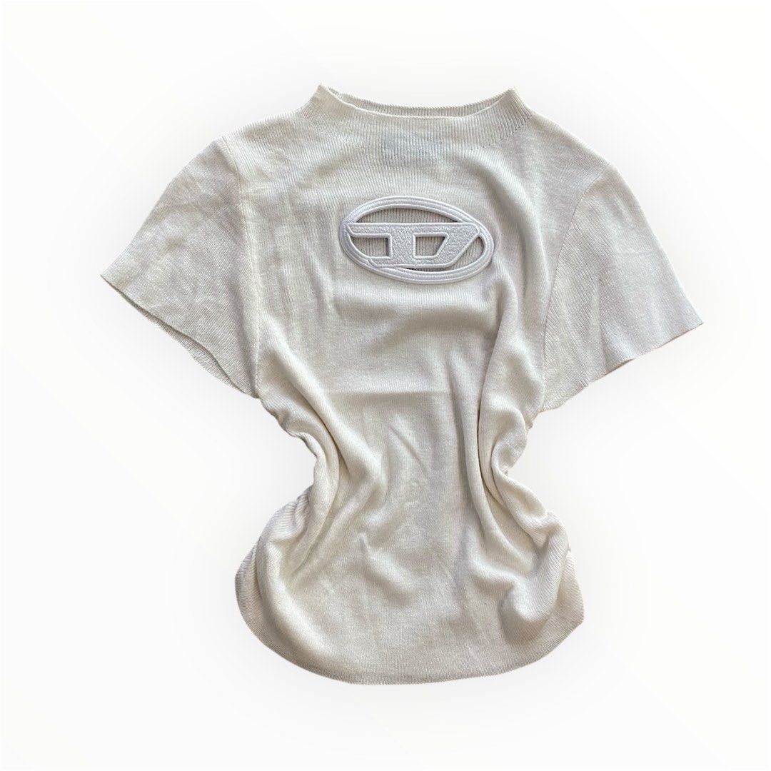 Diesel Knitted Top (Category: Others Tops) located in Davao. Submitted by workmensph (Listing ID 1465803939, Image 1). Description: Size XS-Small 12” x 19” (Stretchable) Excellent Condition .