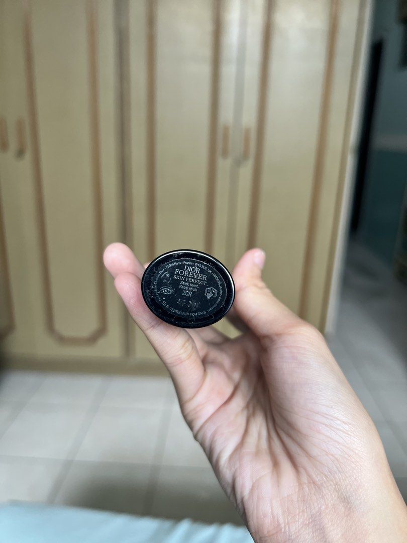 DIOR FOUNDATION STICK 2CR (Category: Makeup) located in Balanga. Submitted by cantreplyherehahahaha (Listing ID 1465789348, Image 3). Description: BNEW AUTH NO BOX.