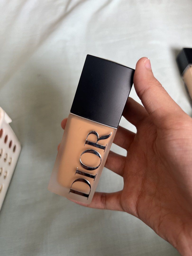DIOR MATTE LIQUID FOUNDATION 4N (Category: Makeup) located in Balanga. Submitted by cantreplyherehahahaha (Listing ID 1465788003, Image 1). Description: Bnew auth no box.
