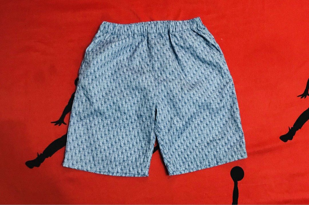 Dior Monogram Short (Category: Babies & Kids Fashion) located in Angeles City. Submitted by bashthriftstuff123 (Listing ID 1465787748, Image 1). Description: Dior Monogram Short Waist 20-23 Length 15 Verygood condi No issue 250 sa.