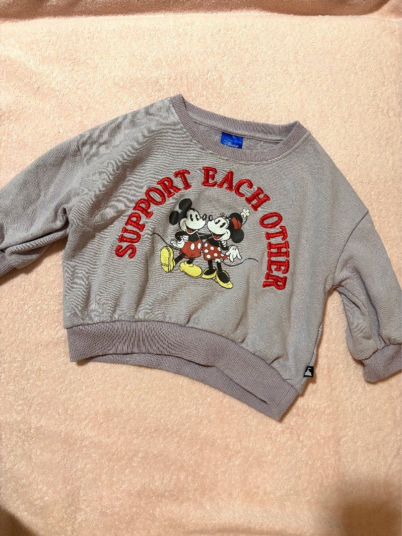 Disney Sweatshirt (Category: Babies & Kids Fashion) located in Quezon City. Submitted by closettreasure123 (Listing ID 1465845968, Image 1). Description: 18-24months Issue: Pilling (can be removed by razor) .