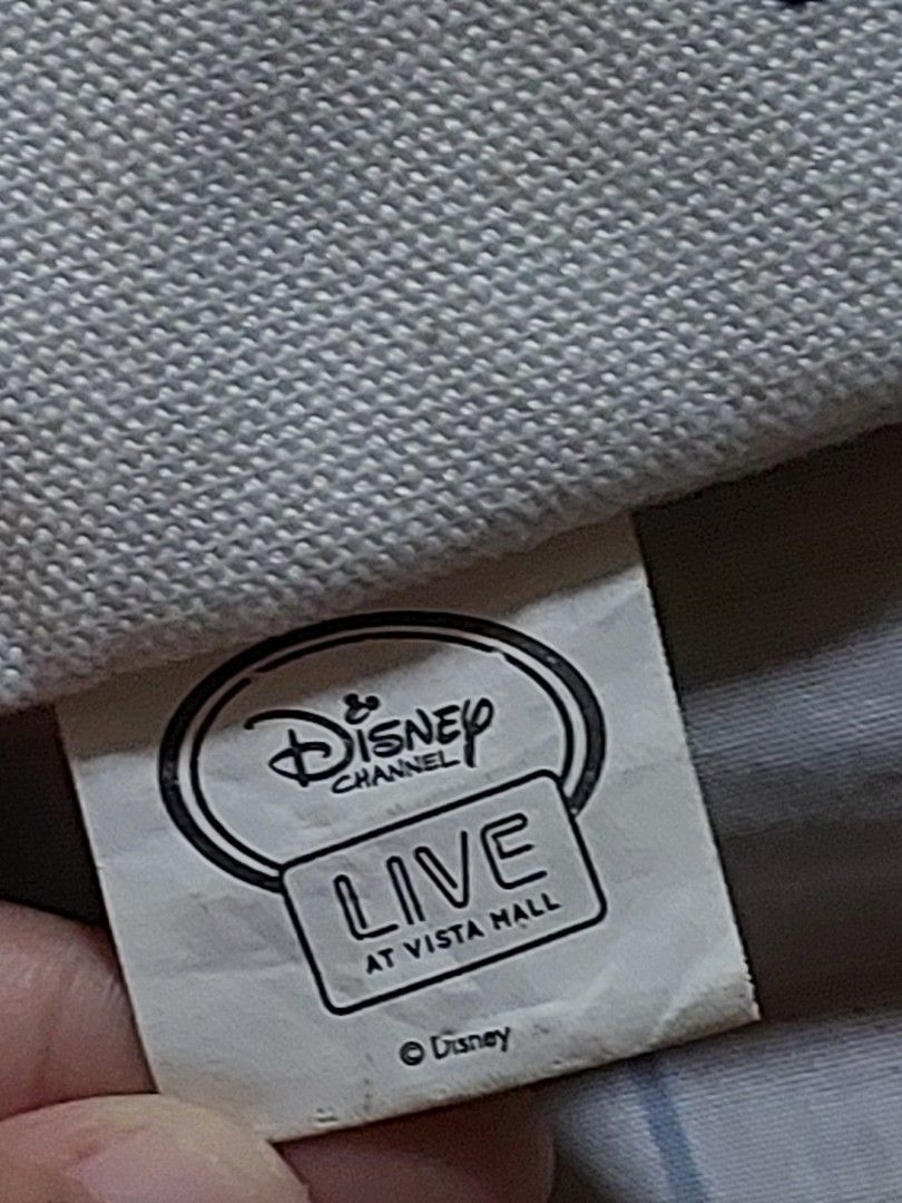 DISNEY TANGLED ALLDAY TOTE BAG (Category: Luxury Bags & Wallets) located in Las Pinas. Submitted by g.bonx (Listing ID 1465790101, Image 3). Description: to declutter items ° limited branches only ° disney tangled tote bag ° has stains / kinda worn out ° lower your expectations from the item ° bag is perfectly can be use if you're a rapunzel disney lover MOP: GCASH MOD: JNT EXPRESS DM if interested 📩‼️.