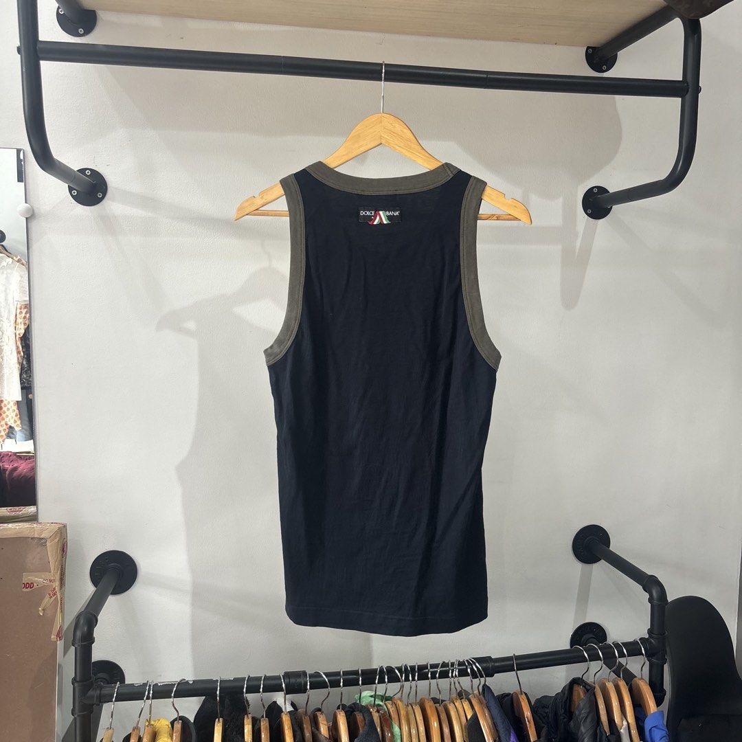Dolce & Gabbana Army Italia Sando (Category: Swim Top & Rash Guards) located in Bambang. Submitted by heats777 (Listing ID 1465826485, Image 3). Description: Excellent condition No issue Size: Best fit to Medium mens.
