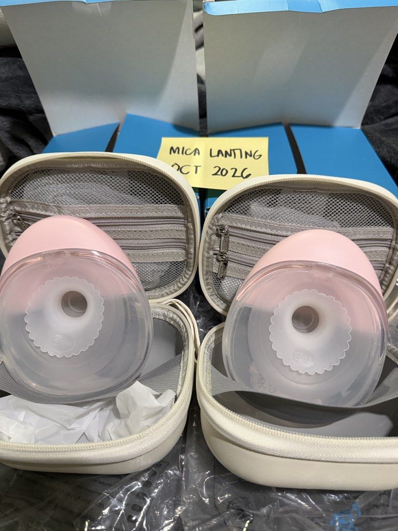 Dr. Isla EB60 (Category: Breastfeeding & Bottle Feeding) located in Manila. Submitted by mamamiaaaaa27 (Listing ID 1465920624, Image 2). Description: Used the motor, cups and 21mm flanges for 2 weeks only, the rest are kept in the box. This is actually a really light and discreet pump! I love it and wanted to make it work but it just doesn’t drain me. Same day shipping available within Metro Manila via Grab or Lalamove and J&T or LBC COP for outs