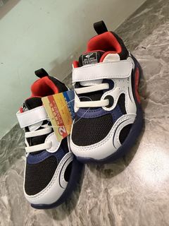 （分類：）位於 。 由 kaka_resell 提交（商品編號 1465878639，圖片 1）。簡介： 。