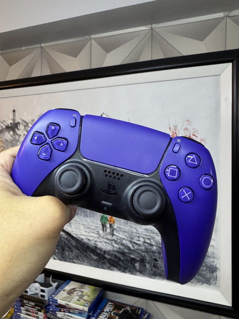 Dualsense purple ps5 controller with box (Category: Controllers) located in Pasig City. Submitted by robbiseraphin (Listing ID 1465946480, Image 2). Description: 🎮 Selling: Dualsense purple ps5 controller with box 💰 For only 2500 php! —————— 📱PM me if you have any questions .