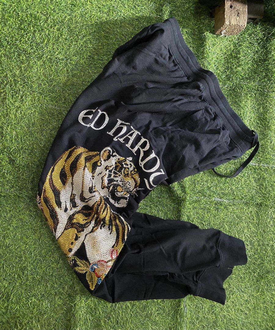 Ed hardy pants (Category: Joggers) located in Davao. Submitted by acilmo (Listing ID 1465917580, Image 2). Description: Freesize.