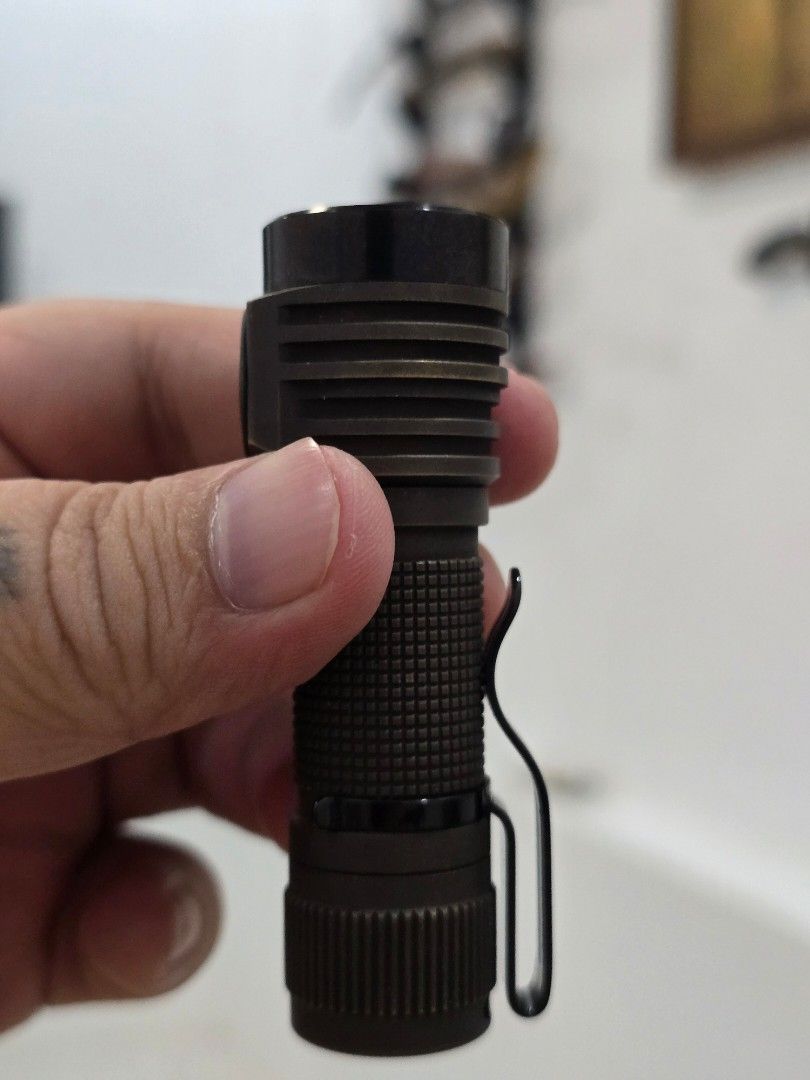 EDC flashlight (Emisar D3AA) (Category: Lighting) located in Santa Cruz. Submitted by bbgenric (Listing ID 1465938503, Image 3). Description: Emisar D3AA one of the best EDC flashlight Antique BRASS Finish 1800k tint, 92CRI (ORANGE TINT) Dual Fuel, 14500 batts or AA batts Like new, put on toolbox only. comes with box. RFS : Unload to Reload. this is my extra D3AA .