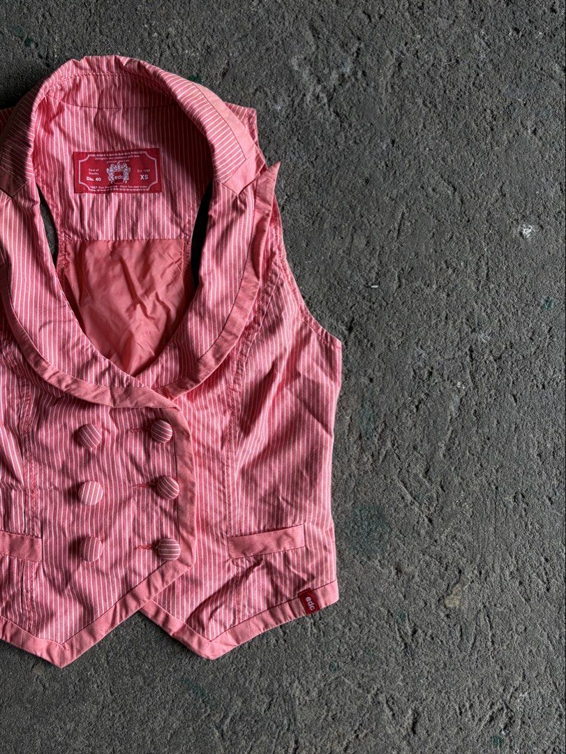 edc Striped Pink Waistcoat Vest (Category: Sleeveless) located in Quezon City. Submitted by ward.drobe (Listing ID 1465788187, Image 2). Description: Espirt pink vest Size XS - S.