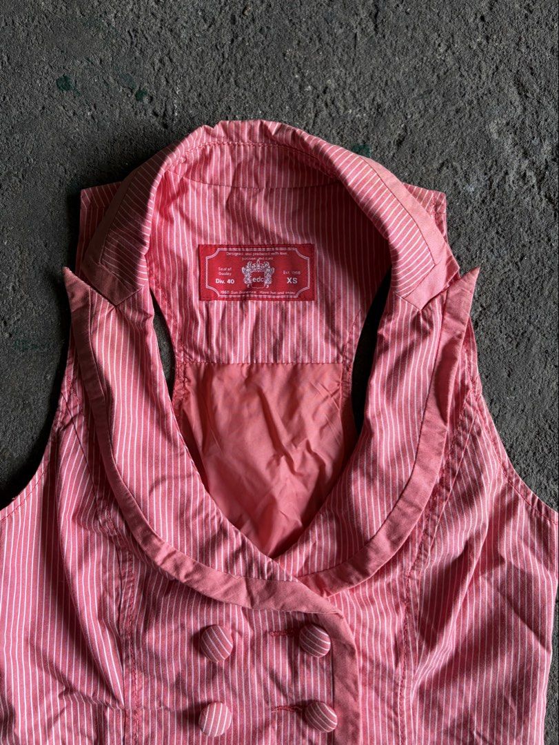 edc Striped Pink Waistcoat Vest (Category: Sleeveless) located in Quezon City. Submitted by ward.drobe (Listing ID 1465788187, Image 3). Description: Espirt pink vest Size XS - S.