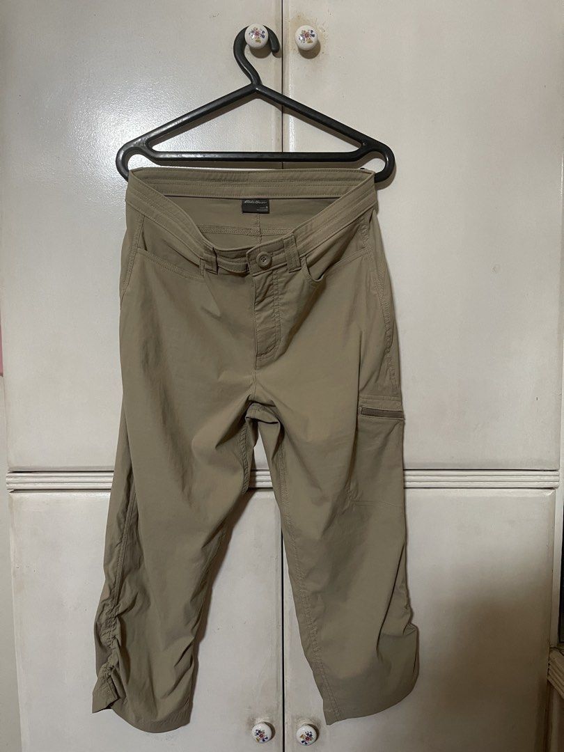 Eddie Bauer Khaki Cargo Pants (Category: Other Bottoms) located in Meycauayan. Submitted by tamengski (Listing ID 1465914599, Image 1). Description: Eddie Bauer Women’s Capri Pants 🤎 Lightweight nylon-blend fabric, perfect for outdoor activities, hiking, or everyday wear. ✨ Ruched knee detail ✨ Side cargo pocket ✨ Women’s Size 8 🇺🇸 Bought in the USA for personal use Good condition and ready to wear! 🫶🏻.