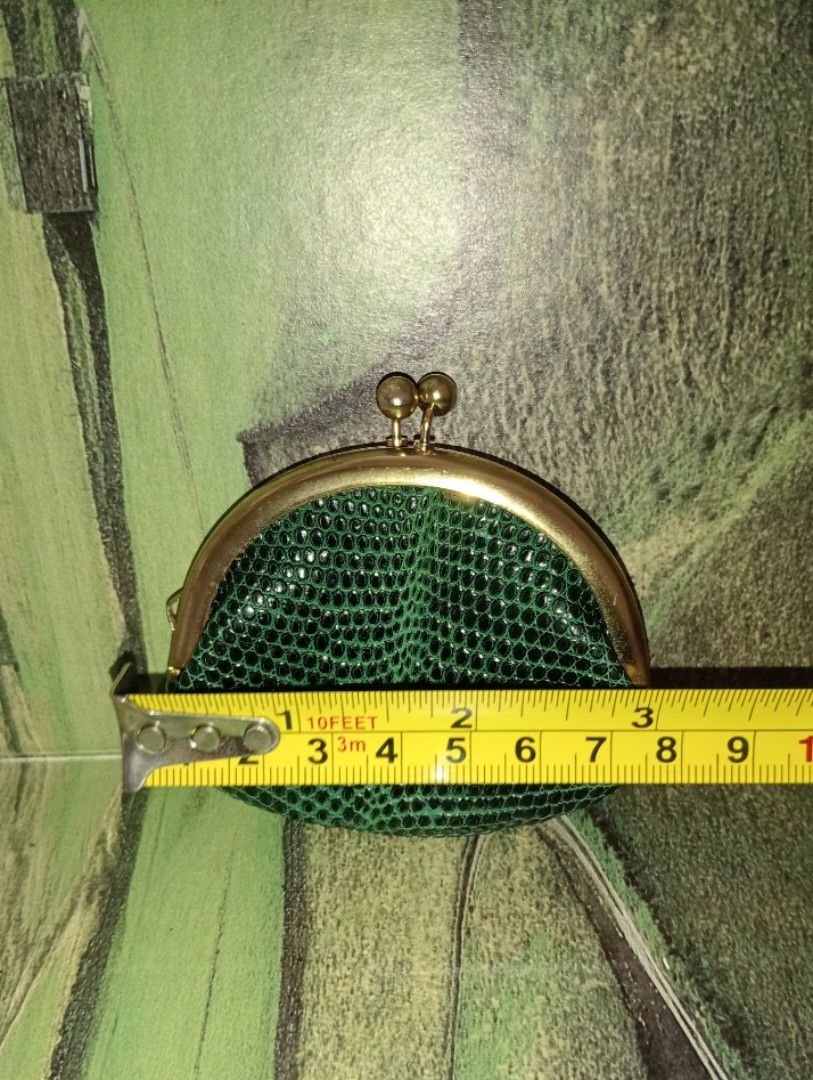 EMERALD GREEN MINI STRUCTURED KISSLOCK (Category: Purses & Pouches) located in Kawit. Submitted by gieclutter (Listing ID 1465770244, Image 3). Description: Flakers and joy reservers are 𝗻𝗼𝘁 𝗮𝗹𝗹𝗼𝘄𝗲𝗱 Actual photos, sized precisely Verify item's dimensions first All sales are final—no returns, exchanges, or refunds 𝗖𝗢𝗡𝗗𝗜𝗧𝗜𝗢𝗡: ・thick, structured, and high-quality material (feels like high-grade leather or premium faux leather) ・mi