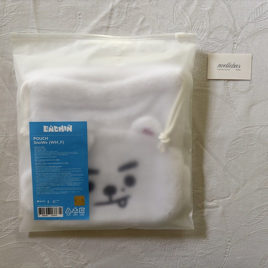 Enhypen Enchin Pouch (Snowe) (Category: K-Wave Merchandise) located in Pasig City. Submitted by noellebns (Listing ID 1465855881, Image 1). Description: 🛒 — - onhand - brand new, sealed - x sensitive, x rush - dop: payo 🚚 — - mod: j&t, lbc, grab sdd - mop: bpi, bdo, maribank, gcash.