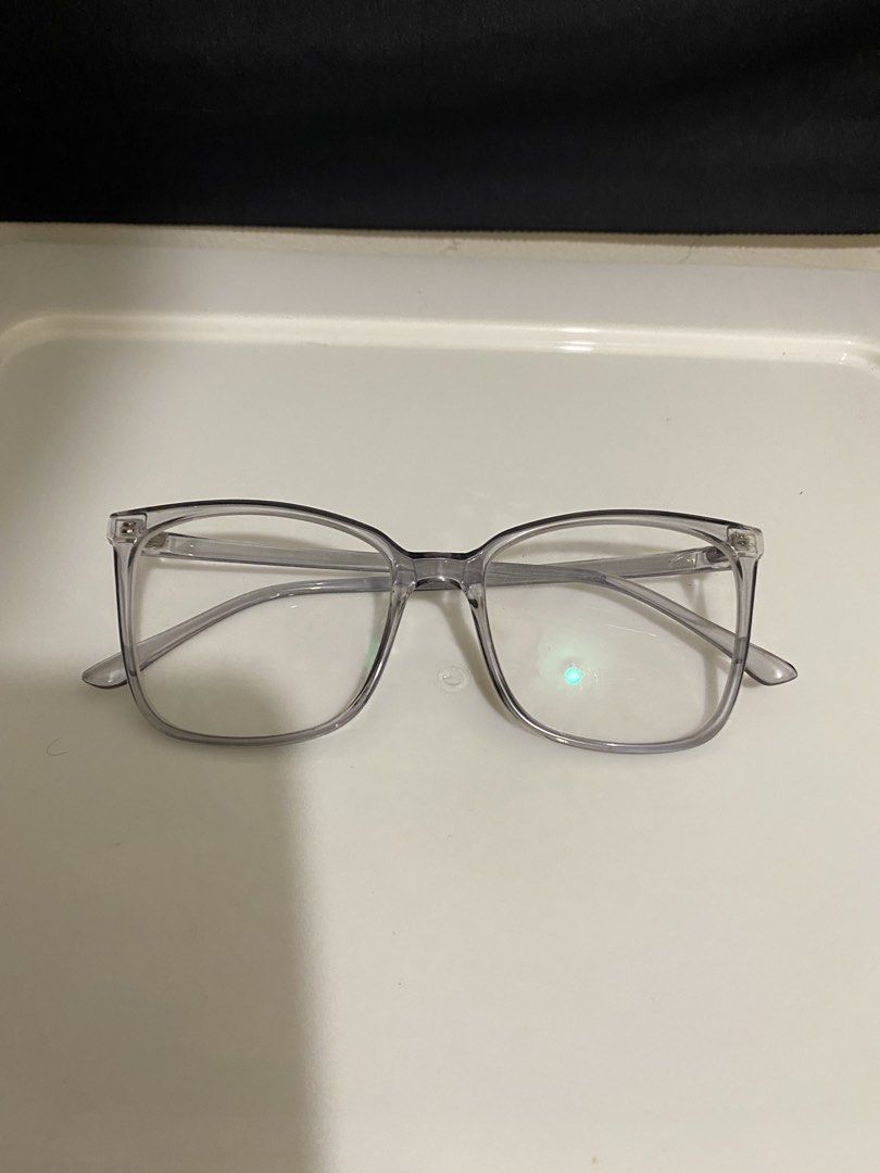 EO EYEWEAR FRAME NO GRADE (Category: Sunglasses & Eyewear) located in Valenzuela. Submitted by nixies.apparel (Listing ID 1465942431, Image 1). Description: - walang grado - pwede dalin sa eye clinics to be ur frame - no gasgas good as new - bought in EO .