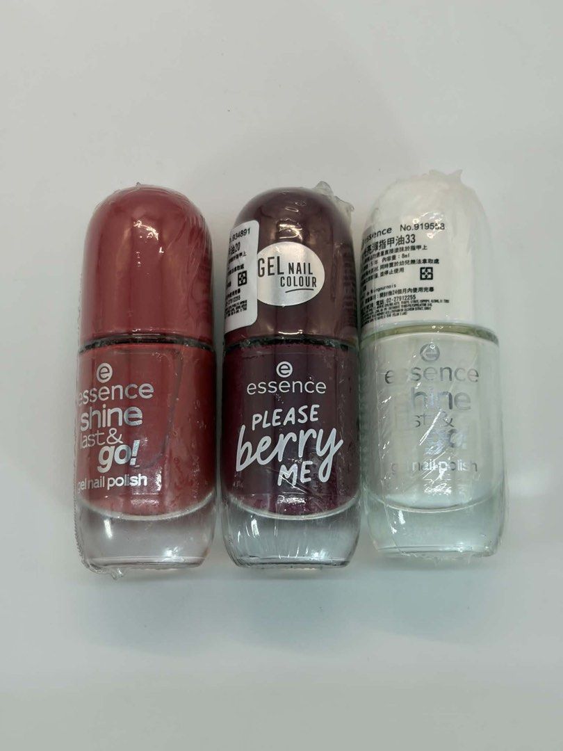 Essence Nail Polish Bundle (Category: Hands & Nails) located in Bulacan. Submitted by karisma_noverra (Listing ID 1465766893, Image 1). Description: Bundle only.