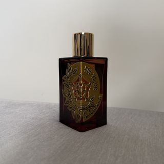 由 scentandskincare (刊登 ID 1465800573，圖片 1) 提交，位於 的 (類別：)，說明：。