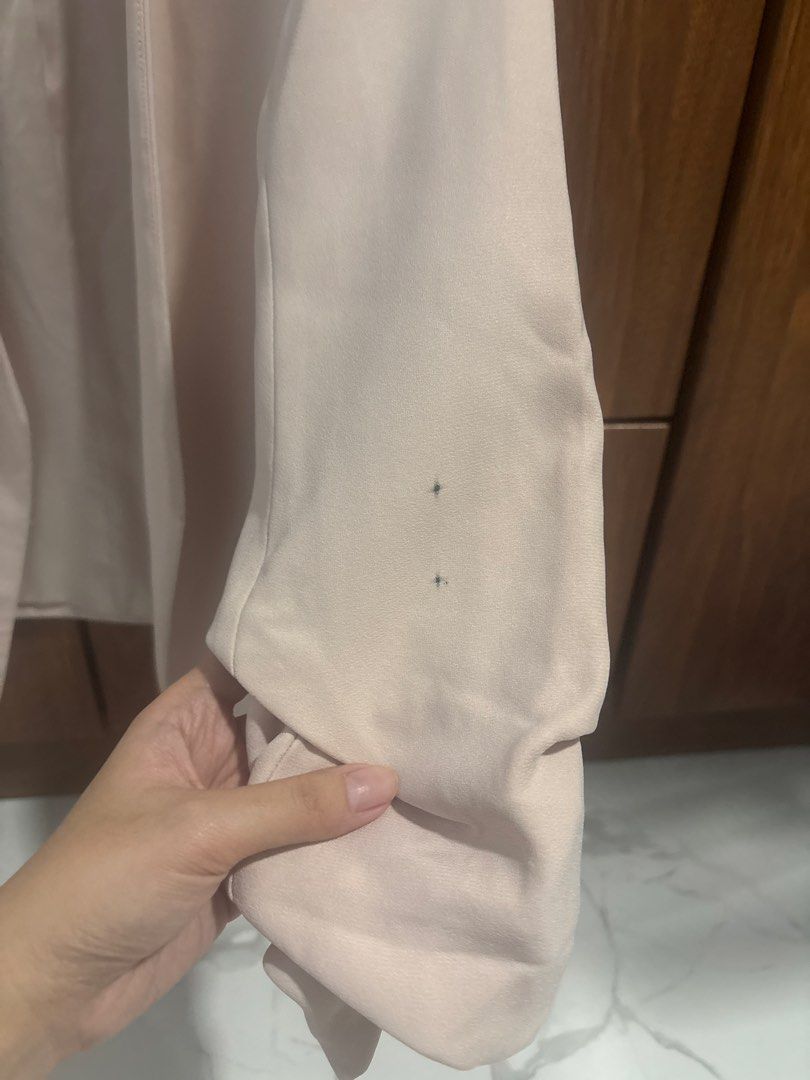Ever New Melbourne Blush Pink Open Blazer Size 34 (Category: Coats, Jackets and Outerwear) located in Paranaque City. Submitted by rosexxxd (Listing ID 1465905509, Image 2). Description: - Brand: Ever New Melbourne - Style: Open front blazer with structured shoulders and ruched sleeves - Color: Soft blush pink - Size: EUR 34 / USA 2 - Details: Fully lined inside - Flaws: Two tiny black marks on the left sleeve and one small mark near the back nec