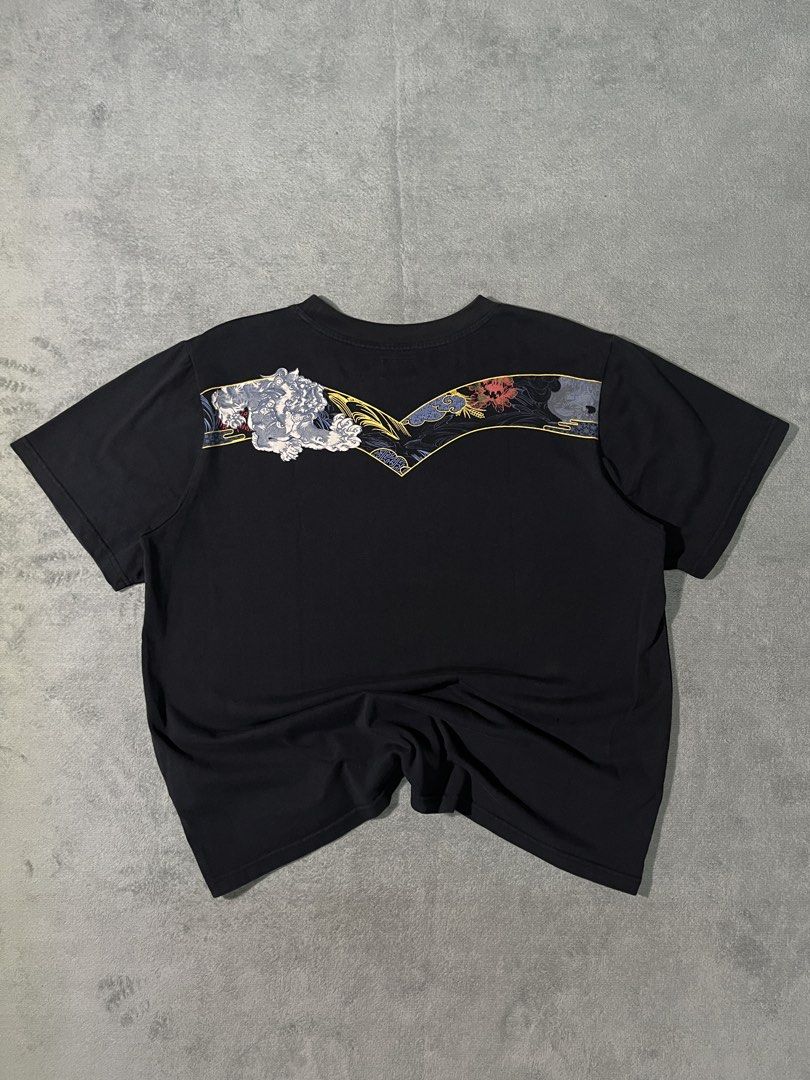 Evisu Daicock (Category: Formal Shirts) located in Marilao. Submitted by thriftyy_69 (Listing ID 1465760141, Image 1). Description: Evisu •dimes: 22 x 25 •size: M •condition: Good •flaw/s: None .