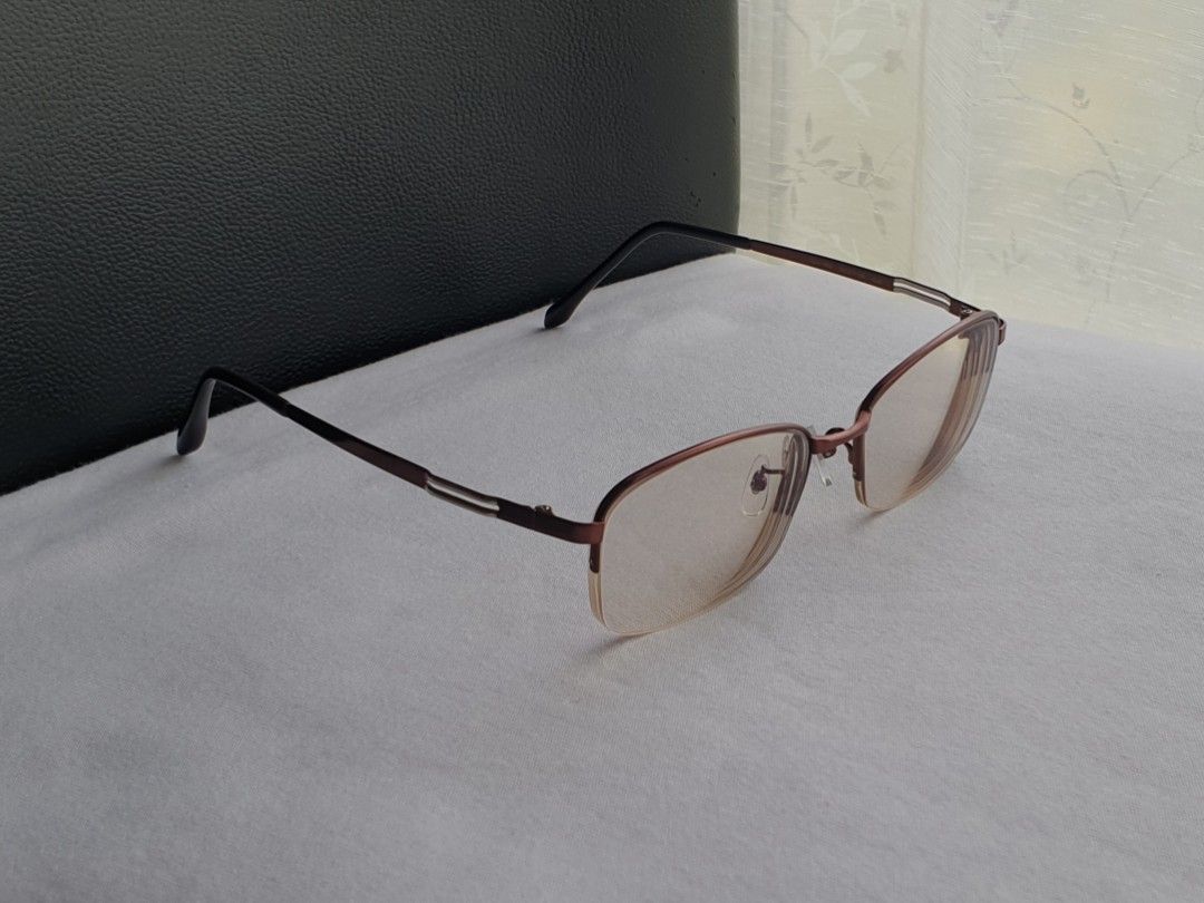 EyeGlux Pure Titanium Eyeglass Frame (Category: Sunglasses & Eyewear) located in Quezon City. Submitted by WasalakTwo (Listing ID 1465949459, Image 3). Description: Bought in Japan Durable and high quality Goodcondition Still presentable Lens are graded, but replaceable Open for delivery nationwide Front Width 13.5cm Front Height 3.7cm.