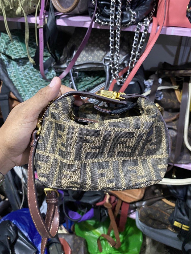 Fendi Bag (Category: Luxury Bags & Wallets) located in Davao. Submitted by workmensph (Listing ID 1465917235, Image 1). Description: Fendi Bag.